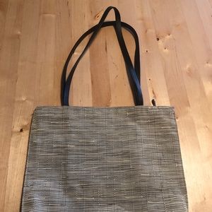 Chilewich brand great condition tote bag.